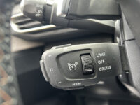 Peugeot 3008 1.6 HYbrid 225 GT BLACK PACK FACELIFT // MEMORY + MASSAGE SEAT // ADAPTIVE CRUISE // FULL LED // FOCAL AUDIO // NAVI + CARPLAY / 49