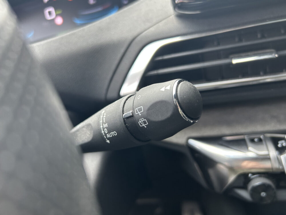 Peugeot 3008 1.6 HYbrid 225 GT BLACK PACK // PANO/SCHUIFKANTELDAK // ADAPTIVE CRUISE // FULL LED // FOCAL AUDIO // NAVI + CARPLAY // CAMERA 13