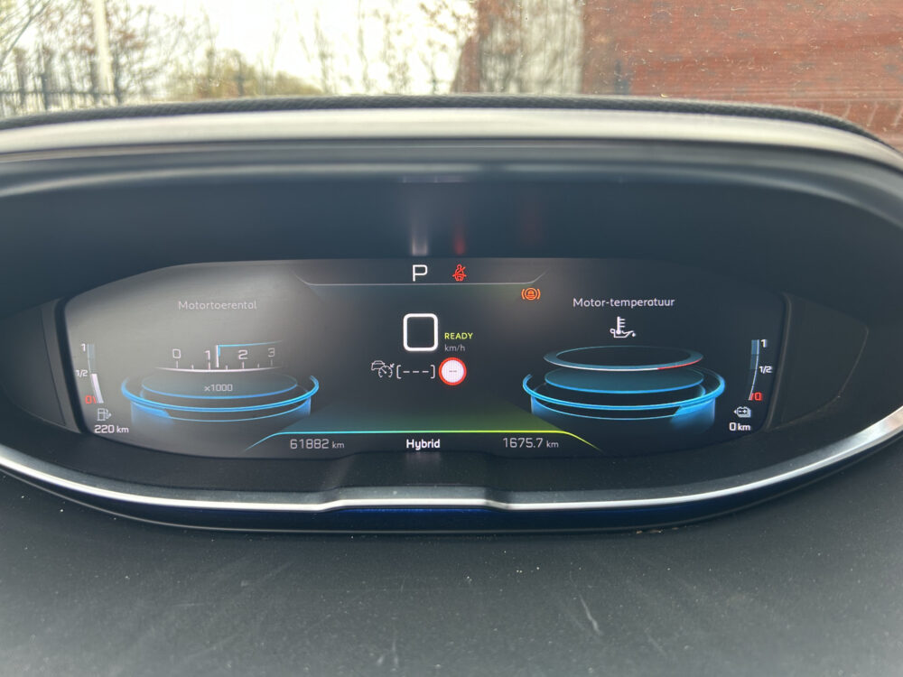 Peugeot 3008 1.6 HYbrid 225 GT BLACK PACK // PANO/SCHUIFKANTELDAK // ADAPTIVE CRUISE // FULL LED // FOCAL AUDIO // NAVI + CARPLAY // CAMERA 35