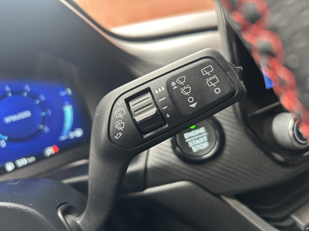 Ford Puma 1.0 EcoBoost ST-Line X // FULL LED // NAVI + CARPLAY // B&O AUDIO // ADAPTIVE CRUISE // HALF-LEDER 12