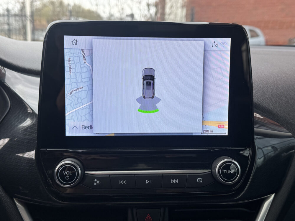 Ford Puma 1.0 EcoBoost Hybrid Titanium X // PANO SCHUIF DAK // NAVI // PDC // STOEL + STUUR VERWARMING // FULL LED // 17