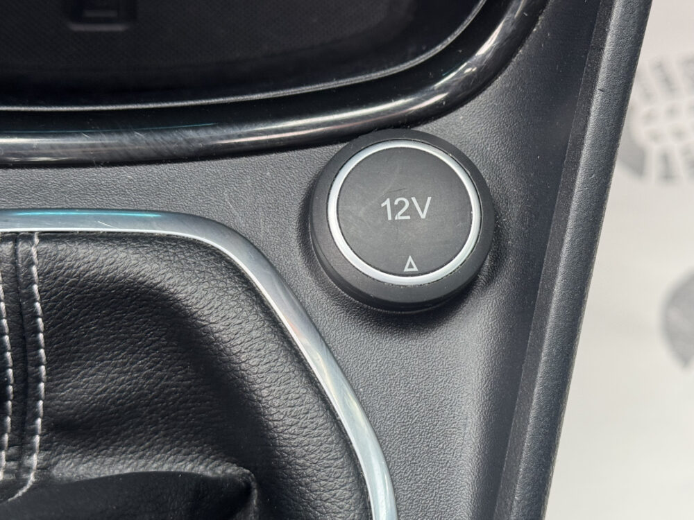 Ford Puma 1.0 EcoBoost Hybrid Titanium X // PANO SCHUIF DAK // NAVI // PDC // STOEL + STUUR VERWARMING // FULL LED // 33