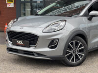 Ford Puma 1.0 EcoBoost Hybrid Titanium X // PANO SCHUIF DAK // NAVI // PDC // STOEL + STUUR VERWARMING // FULL LED // 42