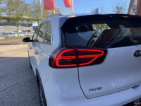 Kia Niro 1.6 GDi PHEV DynamicLine // LED // ADAPT. CRUISE // CAMERA // APPLE-ANDROID AUTO // CLIMA // STOEL+STUURVERWARMING // 44