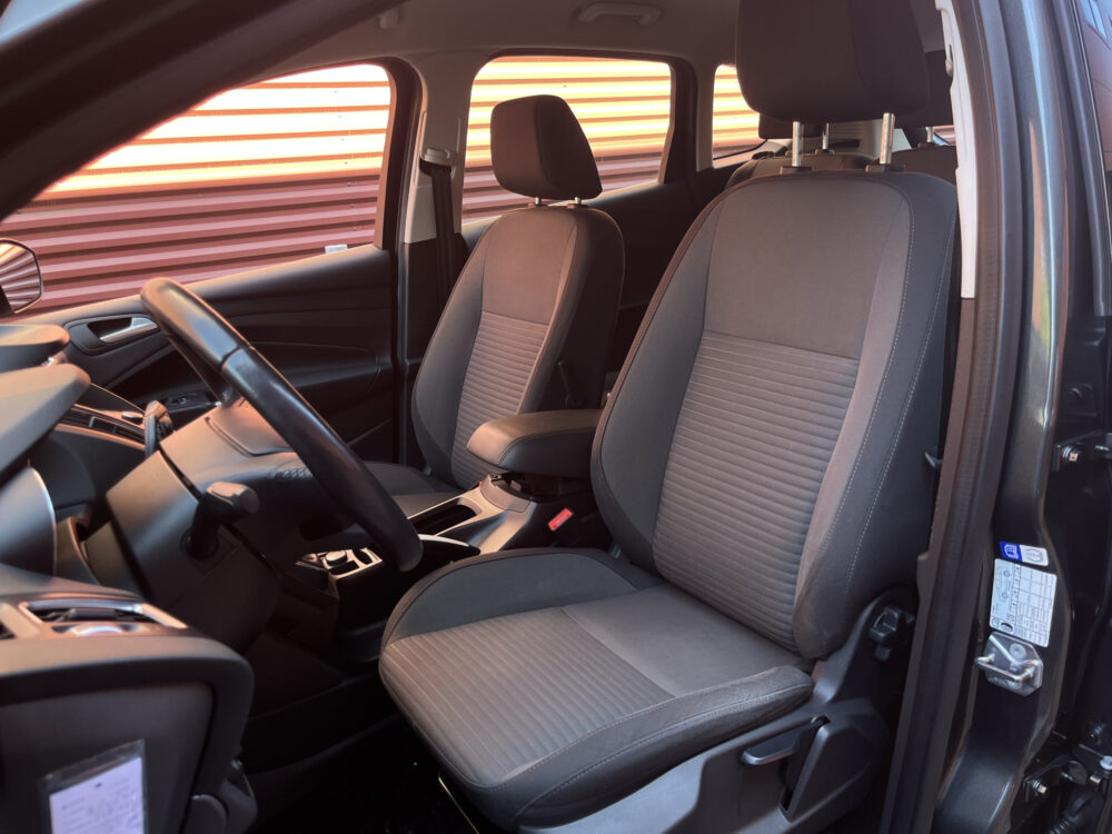 Ford C-MAX 1.5 150PK!! Titanium // NAVI + CARPLAY // CAMERA // PDC V+A // CRUISE // WINTERPACK // TREKHAAK!! 16