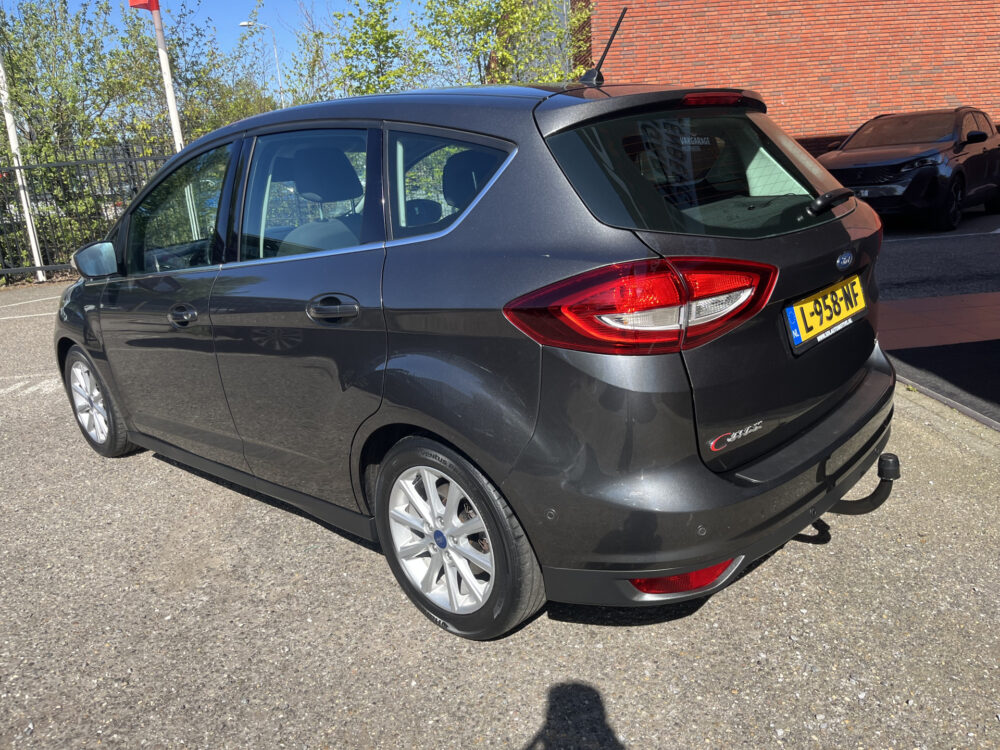 Ford C-MAX 1.5 150PK!! Titanium // NAVI + CARPLAY // CAMERA // PDC V+A // CRUISE // WINTERPACK // TREKHAAK!! 3