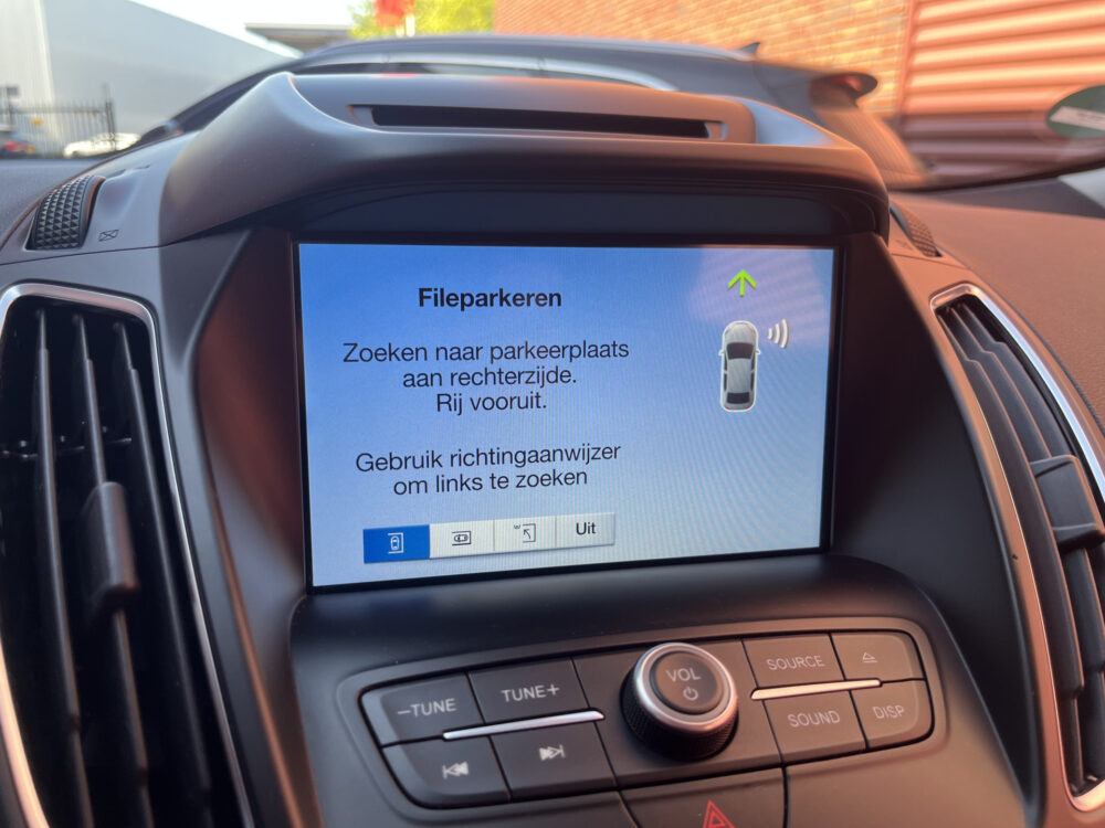Ford C-MAX 1.5 150PK!! Titanium // NAVI + CARPLAY // CAMERA // PDC V+A // CRUISE // WINTERPACK // TREKHAAK!! 30