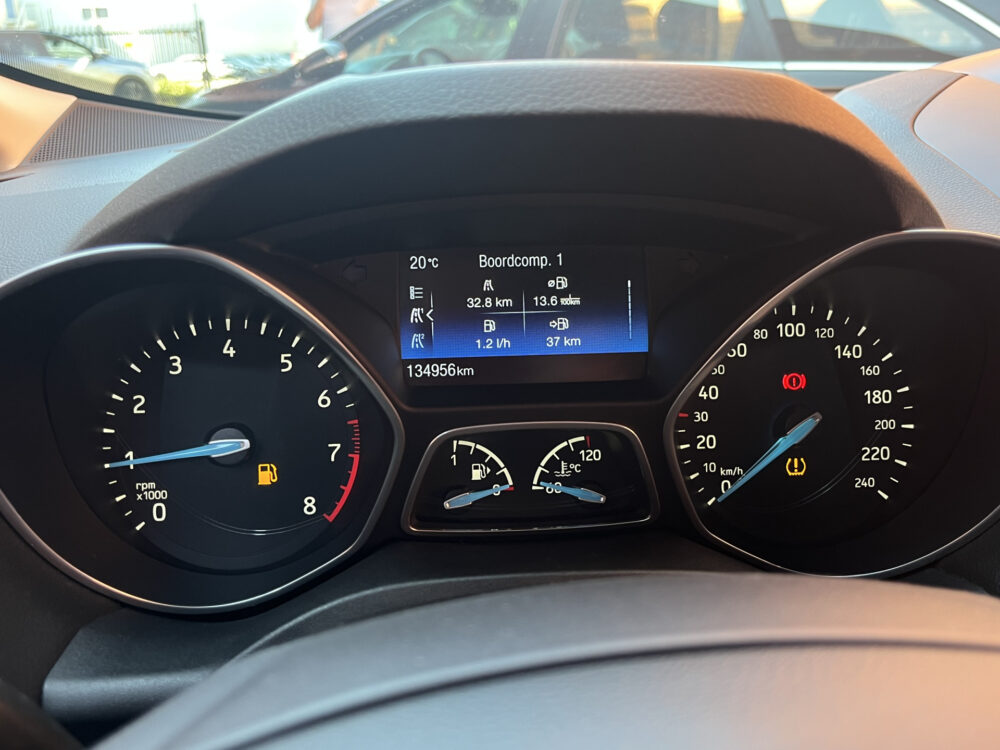 Ford C-MAX 1.5 150PK!! Titanium // NAVI + CARPLAY // CAMERA // PDC V+A // CRUISE // WINTERPACK // TREKHAAK!! 32