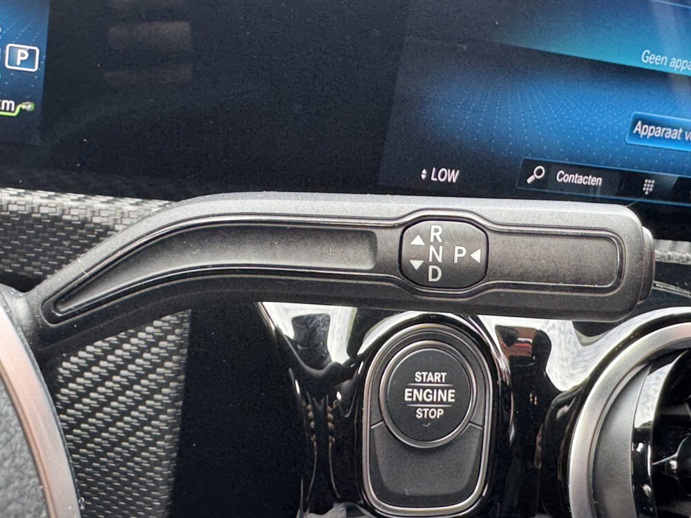 Mercedes-Benz A-Klasse 250 e Business Line // DEALER ONDERHOUDEN!! // WIDESCREEN NAVI // CAMERA // CLIMA // CRUISE // STOELVERWARMING // 28