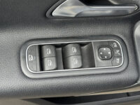 Mercedes-Benz A-Klasse 250 e Business Line // DEALER ONDERHOUDEN!! // WIDESCREEN NAVI // CAMERA // CLIMA // CRUISE // STOELVERWARMING // 54