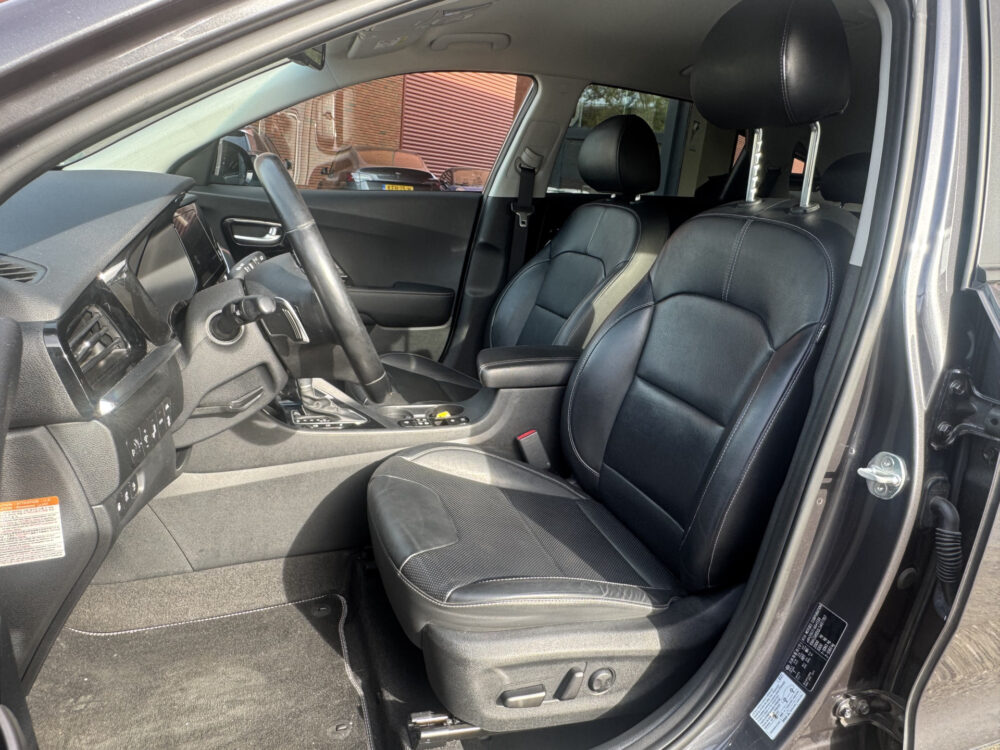 Kia Niro 1.6 GDi PHEV ExecutiveLine // JBL PREMIUM AUDIO // NAVI // CAMERA // MEMORY SEATS // ADAPTIVE CRUISE // 9