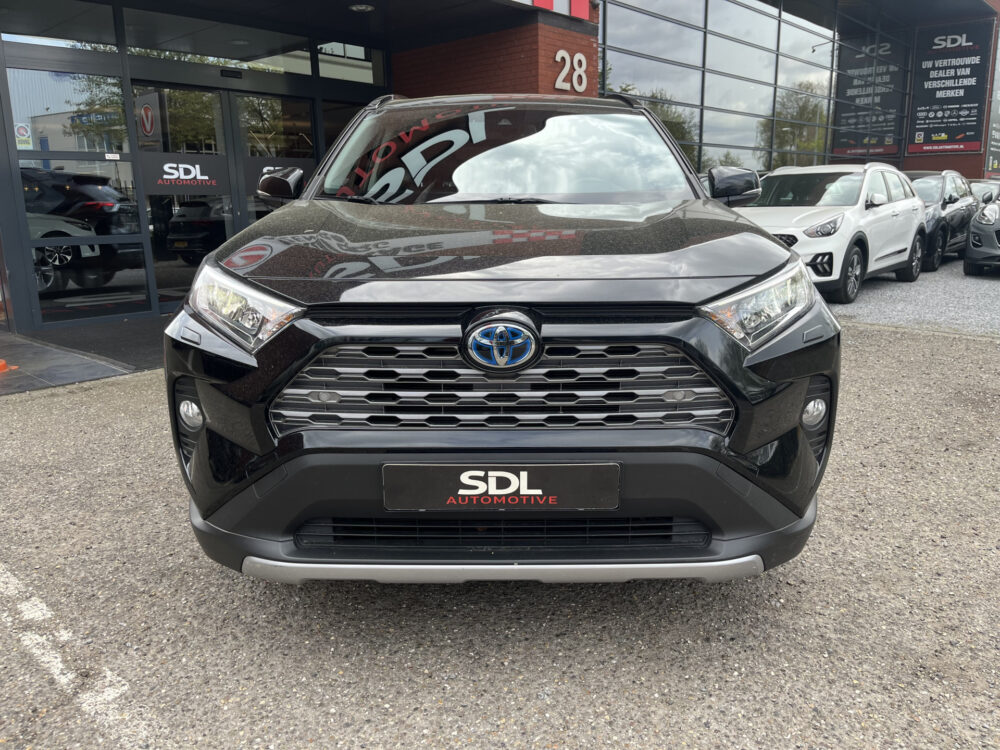 Toyota RAV4 2.5 Hybrid Business Plus // TREKHAAK // ADAPT. CRUISE // ELEK. ACHTERKLEP + STOEL // LEDER // STUUR+STOELVERWARMING // CAMERA // 8