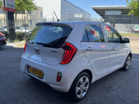 Kia Picanto 1.0 CVVT BusinessLine // AIRCO // BLUETOOTH 27