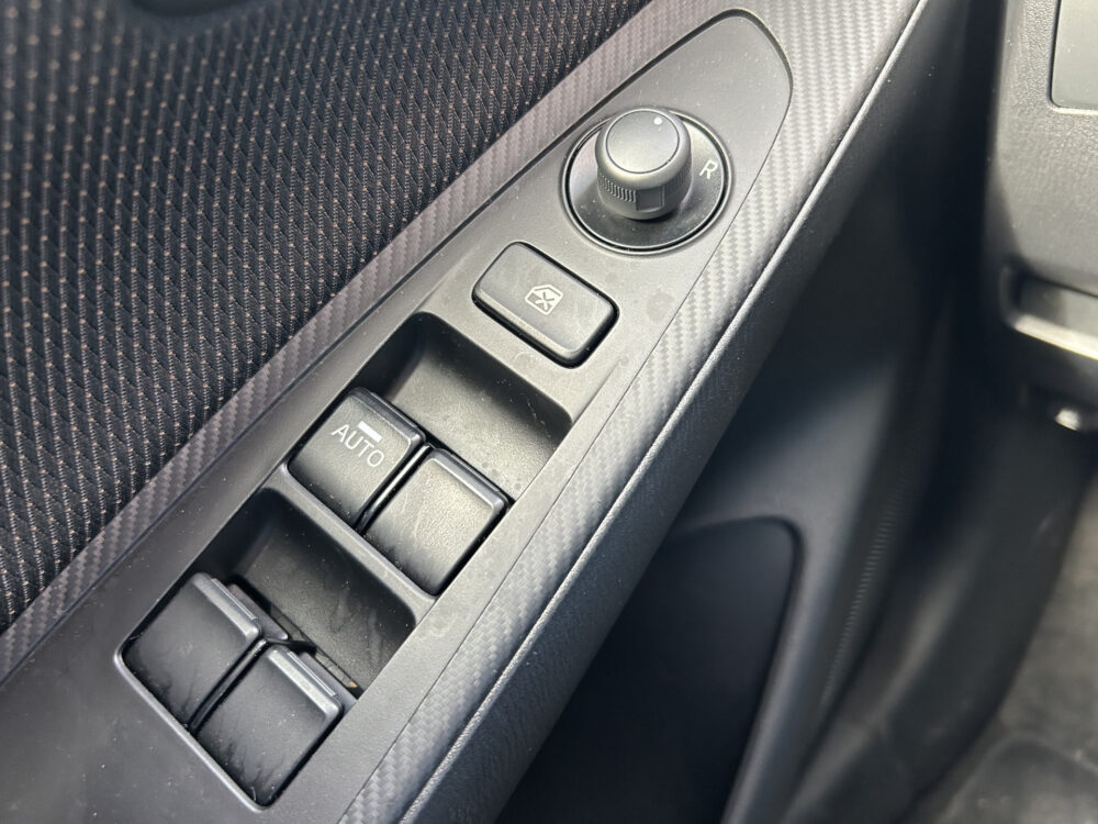 Mazda 2 1.5 Skyactiv-G Comfort // LED // NAVI + CARPLAY // PDC // CRUISE // STOELVERWARMING 19