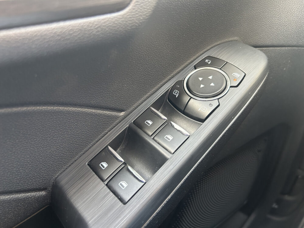 Ford Kuga 2.5 PHEV Vignale // FULL LED // B&O AUDIO // ADAPTIVE CRUISE // MEMORY SEAT // LEDER // NAVI + CARPLAY // CAMERA // WINTERPACK 22