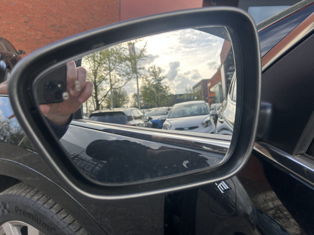 Ford Kuga 2.5 PHEV Vignale // FULL LED // B&O AUDIO // ADAPTIVE CRUISE // MEMORY SEAT // LEDER // NAVI + CARPLAY // CAMERA // WINTERPACK 28