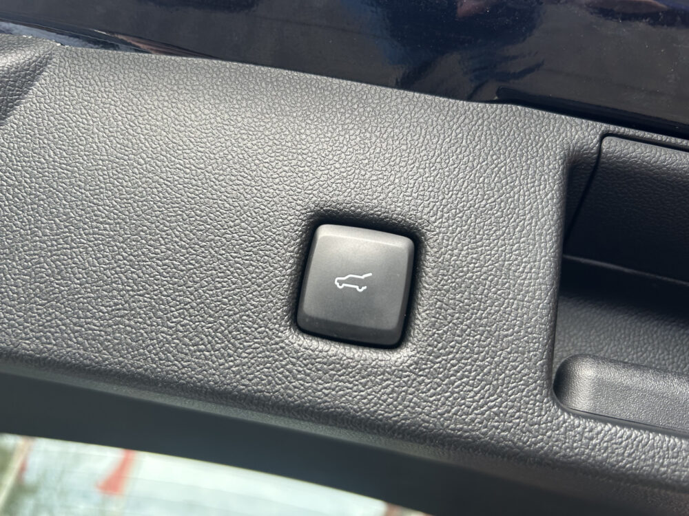 Ford Kuga 2.5 PHEV Vignale // FULL LED // B&O AUDIO // ADAPTIVE CRUISE // MEMORY SEAT // LEDER // NAVI + CARPLAY // CAMERA // WINTERPACK 33