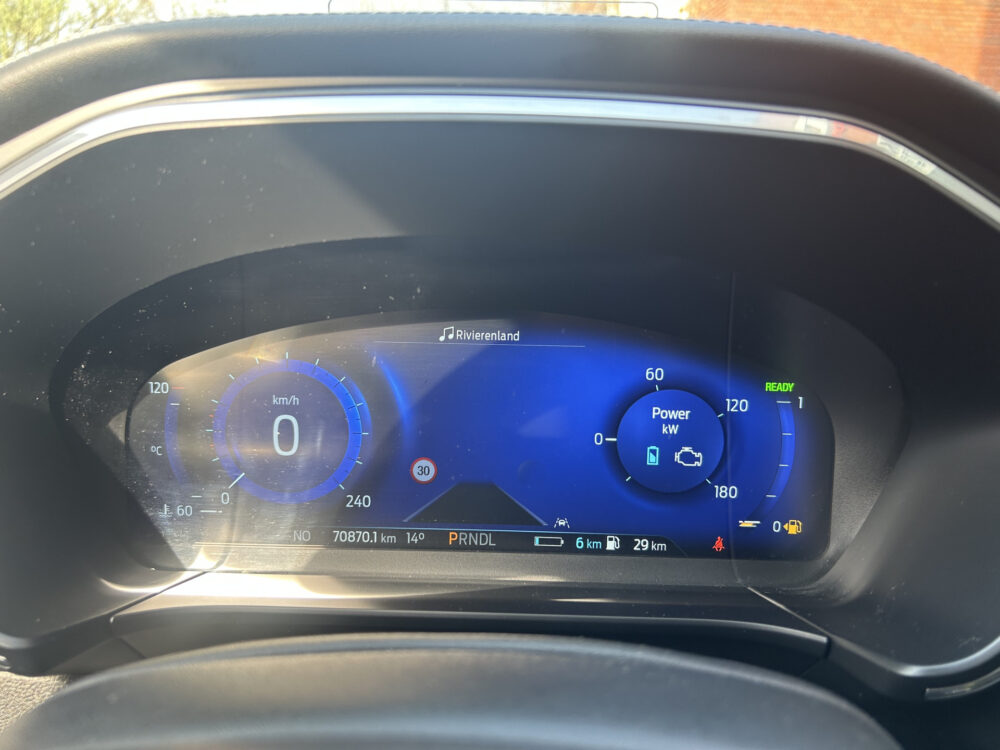 Ford Kuga 2.5 PHEV Vignale // FULL LED // B&O AUDIO // ADAPTIVE CRUISE // MEMORY SEAT // LEDER // NAVI + CARPLAY // CAMERA // WINTERPACK 34