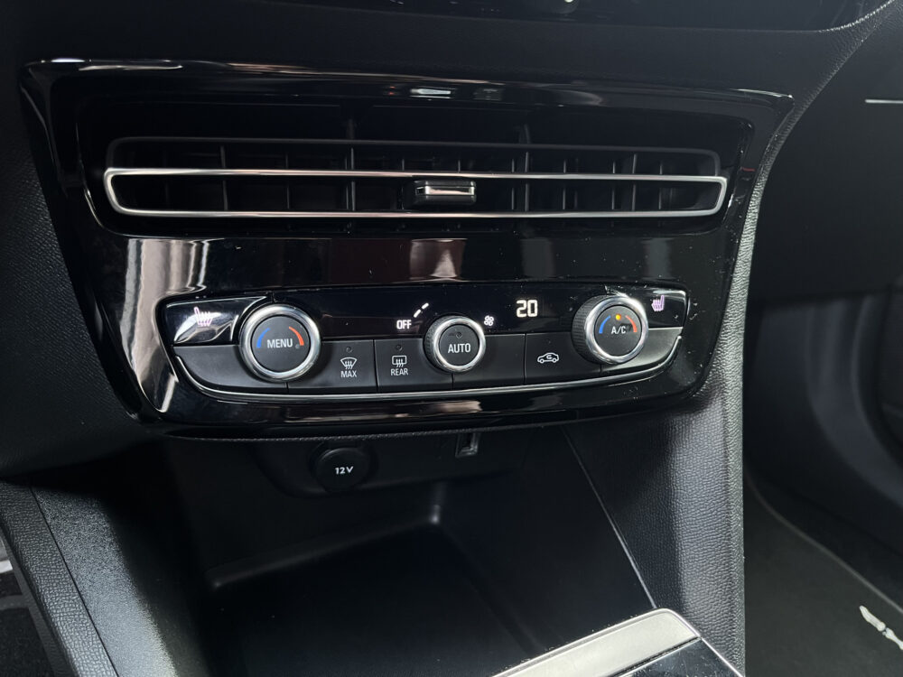 Opel Mokka 1.2 Turbo GS Line // LED // DODEHOEK // KEYLESS // CAMERA // APPLE-ANDROID AUTO // STOELVERWARMING // 25