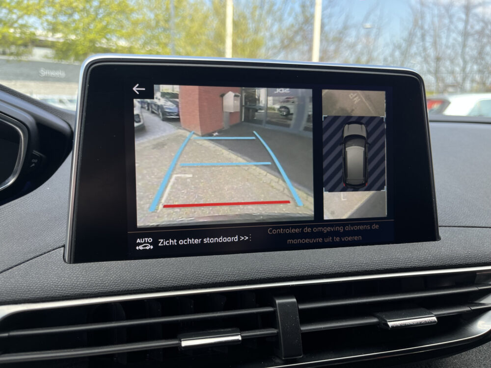 Peugeot 3008 1.2 Turbo GT Line // LEDER // ELEK. STOEL+GEHEUGEN // DODEHOEK // 360 CAMERA // CRUISE // NAVI+CARPLAY // KEYLESS // 31