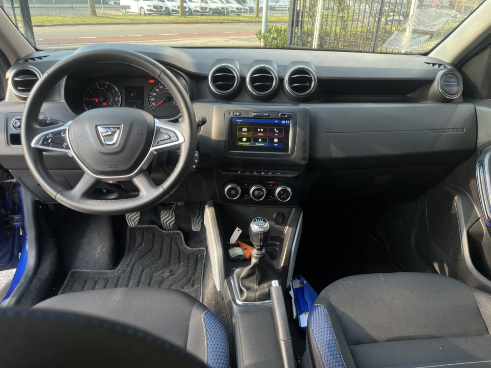 Dacia Duster 1.3 TCe Prestige // 360 CAMERA // DODEHOEK // CLIMA // CRUISE // NAVI+CARPLAY // 16