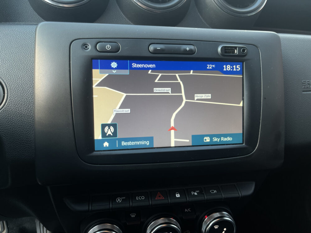 Dacia Duster 1.3 TCe Prestige // 360 CAMERA // DODEHOEK // CLIMA // CRUISE // NAVI+CARPLAY // 28