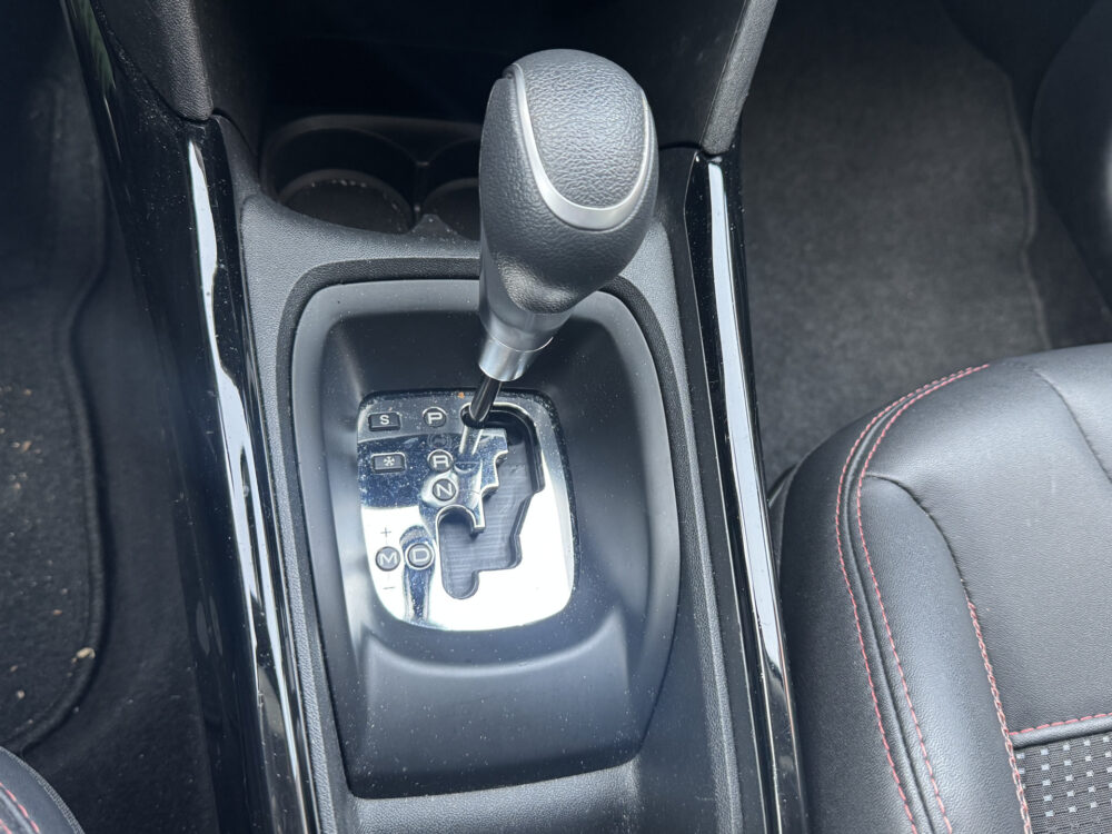 Peugeot 2008 1.2 PureTech GT-Line // D-RIEM VERVANGEN!! // NAVI // CAMERA // CLIMA // CRUISE // 22