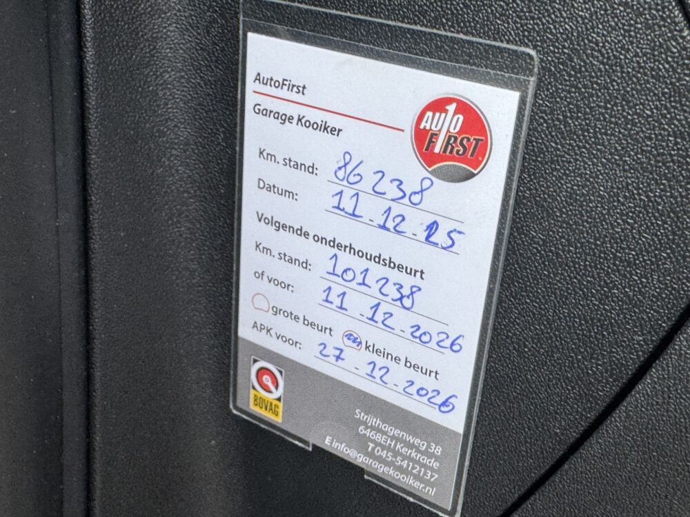 Peugeot 2008 1.2 PureTech GT-Line // D-RIEM VERVANGEN!! // NAVI // CAMERA // CLIMA // CRUISE // 29