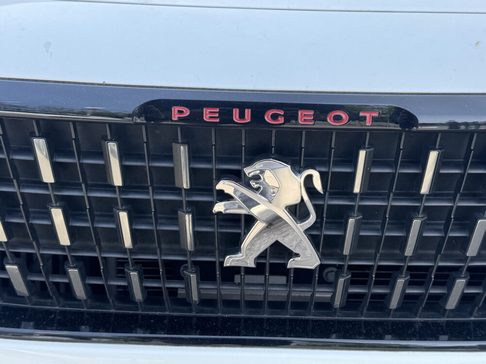 Peugeot 2008 1.2 PureTech GT-Line // D-RIEM VERVANGEN!! // NAVI // CAMERA // CLIMA // CRUISE // 7