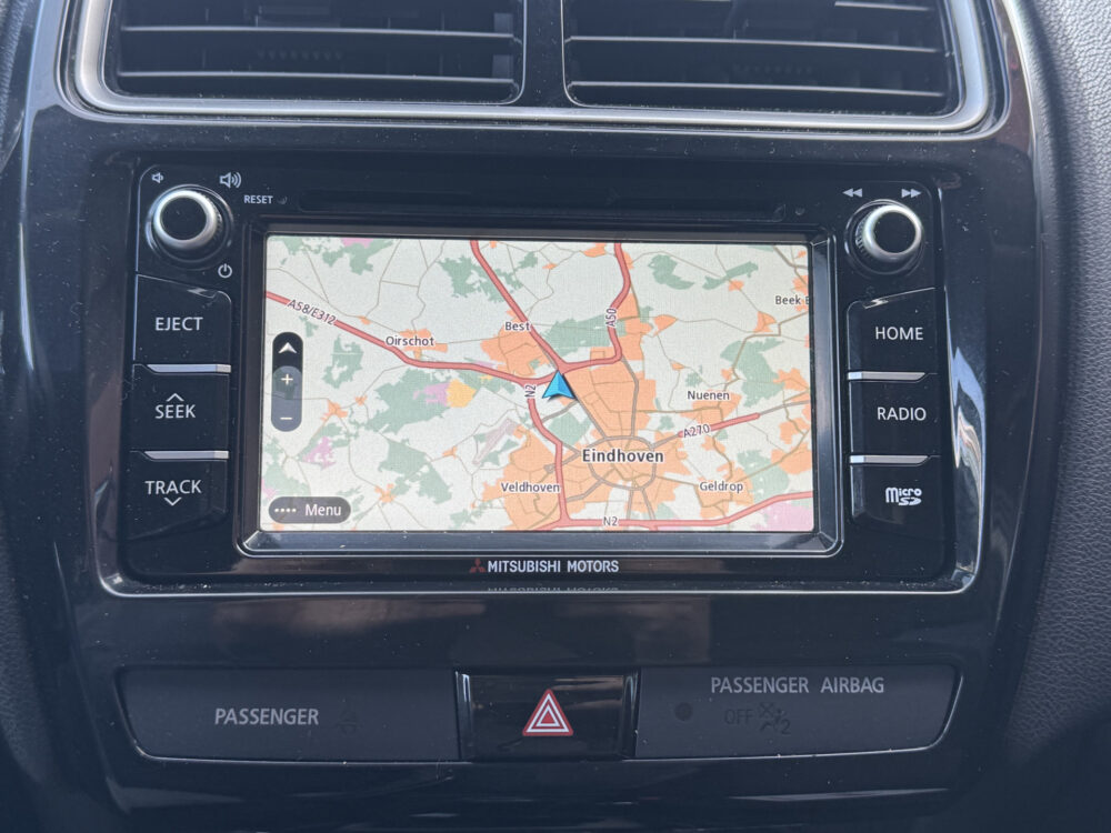 Mitsubishi ASX 1.6 Cleartec Instyle // NAVI // CMAERA // CRUISE // STOELVERWARMING // TREKHAAK // LICHT METALEN VELGEN // 14