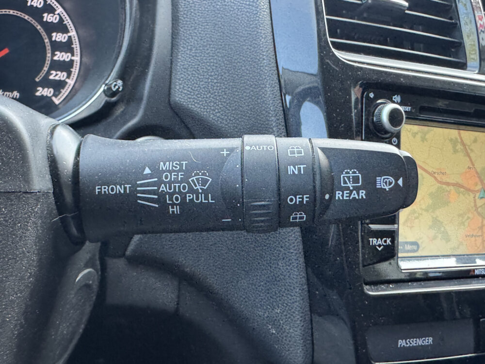 Mitsubishi ASX 1.6 Cleartec Instyle // NAVI // CMAERA // CRUISE // STOELVERWARMING // TREKHAAK // LICHT METALEN VELGEN // 22