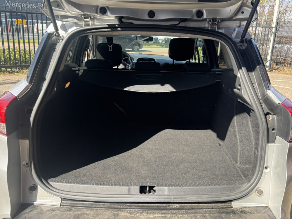 Renault Clio Estate 0.9 TCe Limited // NAP PAS! // NAVI // PDC // AIRCO // CRUISE // BLUETOOTH // 30