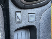 Renault Clio Estate 0.9 TCe Limited // NAP PAS! // NAVI // PDC // AIRCO // CRUISE // BLUETOOTH // 55