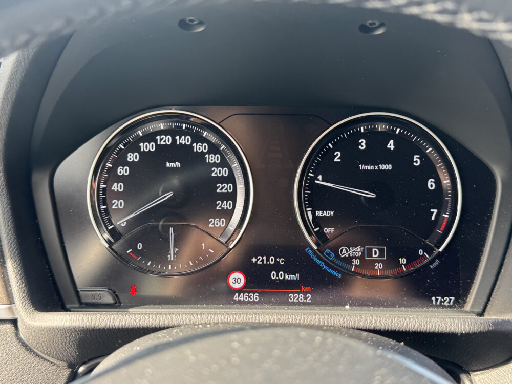 BMW X1 sDrive18i High Executive Xline // DEALER ONDERHOUDEN!! // CAMERA // NAVI // CLIMA // CRUISE // LED // 20