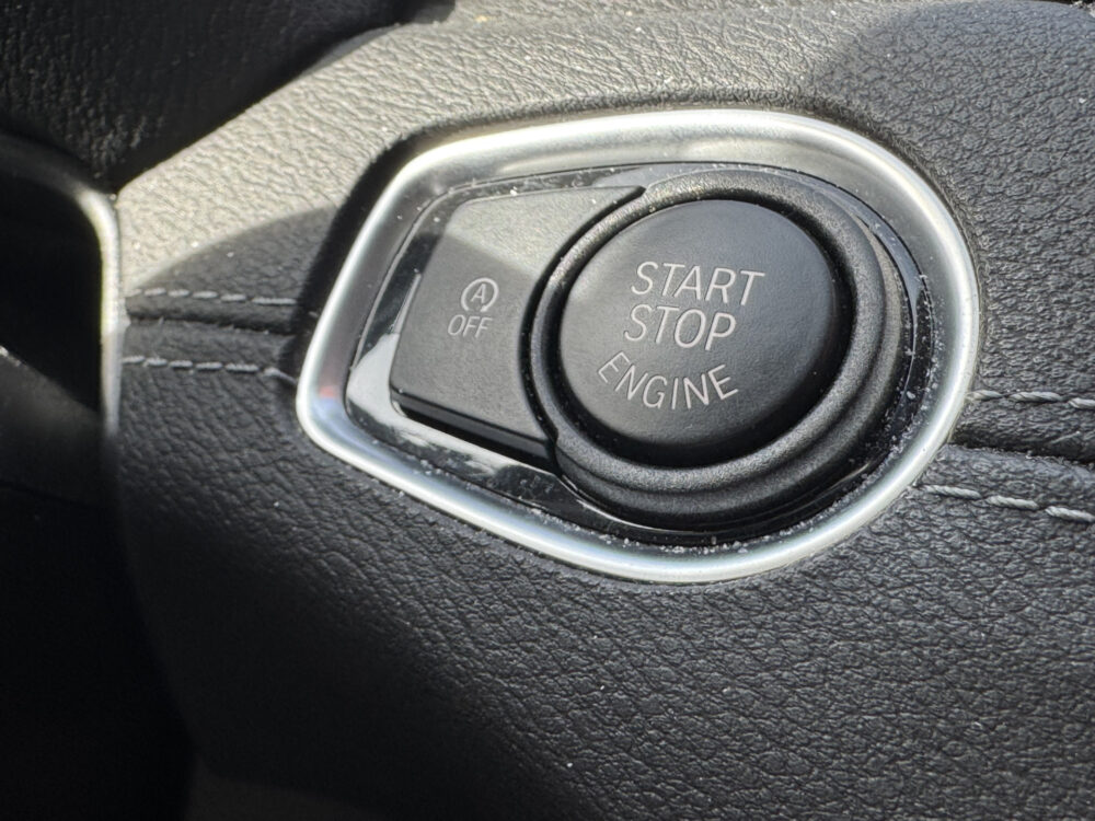 BMW X1 sDrive18i High Executive Xline // DEALER ONDERHOUDEN!! // CAMERA // NAVI // CLIMA // CRUISE // LED // 24