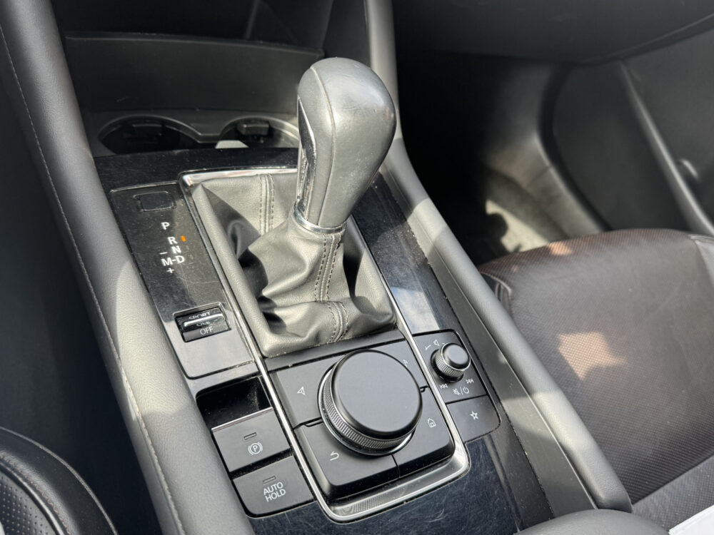 Mazda 3 2.0 e-SkyActiv-X M Hybrid 186 Luxury // FULL OPTIONS!! // SCHUIF-KANTEL DAK // NAVI // 360 CAMERA // BOSE AUDIO // MEMORY SEATS! 27