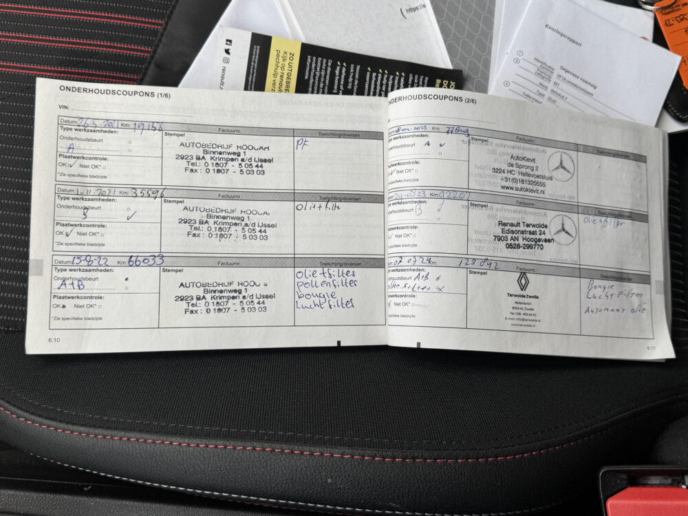 Renault Clio 1.3 TCe R.S. Line // 131PK!! // BOSE AUDIO // PERFECT ONDERHOUDEN // NAVI // CAMERA // ADAPTIVE CRUISE // CLIMA // 32