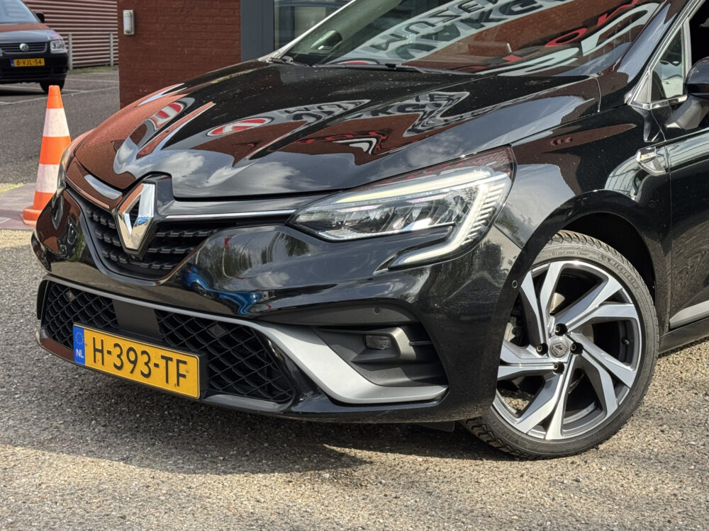 Renault Clio 1.3 TCe R.S. Line // 131PK!! // BOSE AUDIO // PERFECT ONDERHOUDEN // NAVI // CAMERA // ADAPTIVE CRUISE // CLIMA // 7