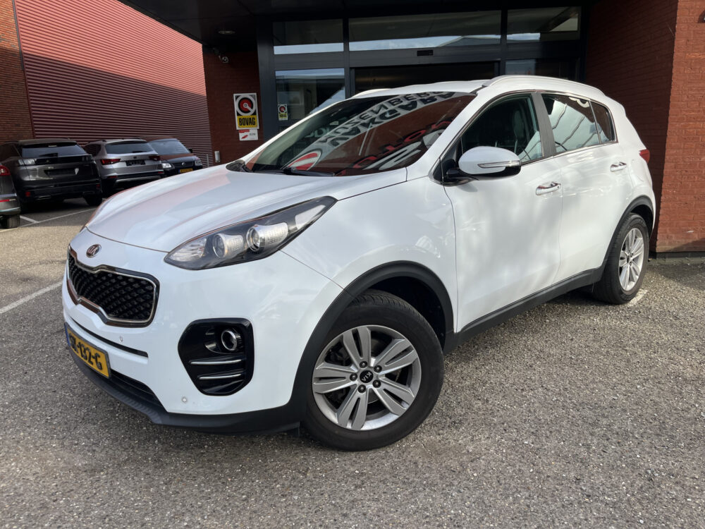 Kia Sportage 1.6 GDI Design Edition // LED // JBL AUDIO // KEYLESS // LEDER+ELEK. STOEL // NAVI+CARPLAY // CAMERA // STUUR+STOELVERWARMING // 1