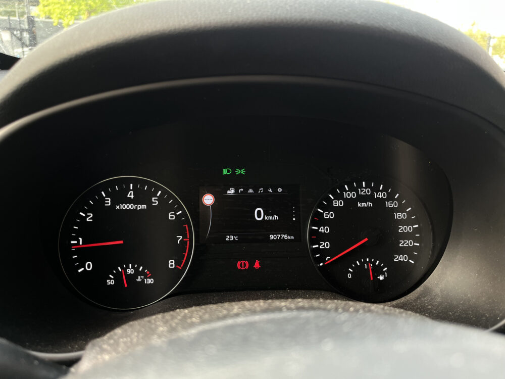 Kia Sportage 1.6 GDI Design Edition // LED // JBL AUDIO // KEYLESS // LEDER+ELEK. STOEL // NAVI+CARPLAY // CAMERA // STUUR+STOELVERWARMING // 32