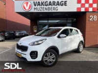 Kia Sportage 1.6 GDI Design Edition // LED // JBL AUDIO // KEYLESS // LEDER+ELEK. STOEL // NAVI+CARPLAY // CAMERA // STUUR+STOELVERWARMING // 34