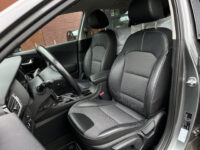 Kia Niro 1.6 GDi PHEV DynamicPlusLine // ADAPT. CRUISE // HALF LEDER // DODEHOEK // CAMERA // NAVI+CARPLAY // STUUR+STOELVERWARMING // 42