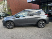 Peugeot 2008 1.2 PureTech Allure NIEUWE DIST. RIEM!! // LED // HALF LEDER // NAVI // PANORAMADAK // PARKEERSENSOREN // CRUISE // 32