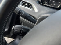 Peugeot 2008 1.2 PureTech Allure NIEUWE DIST. RIEM!! // LED // HALF LEDER // NAVI // PANORAMADAK // PARKEERSENSOREN // CRUISE // 51