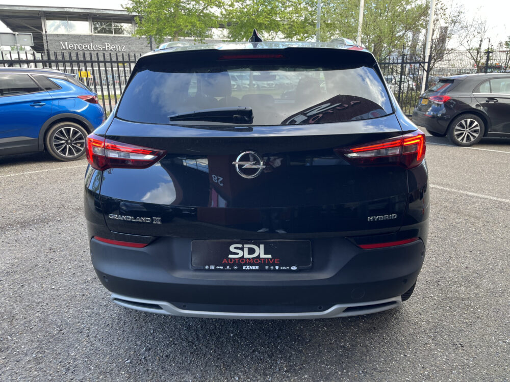 Opel Grandland X 1.6 Turbo Hybrid Ultimate // LEDER+ ELEK.STOEL // DODEHOEK // ELEK. KLEP // NAVI+CARPLAY // STOELVERKOELING+VERWARMING // KEYLES 4