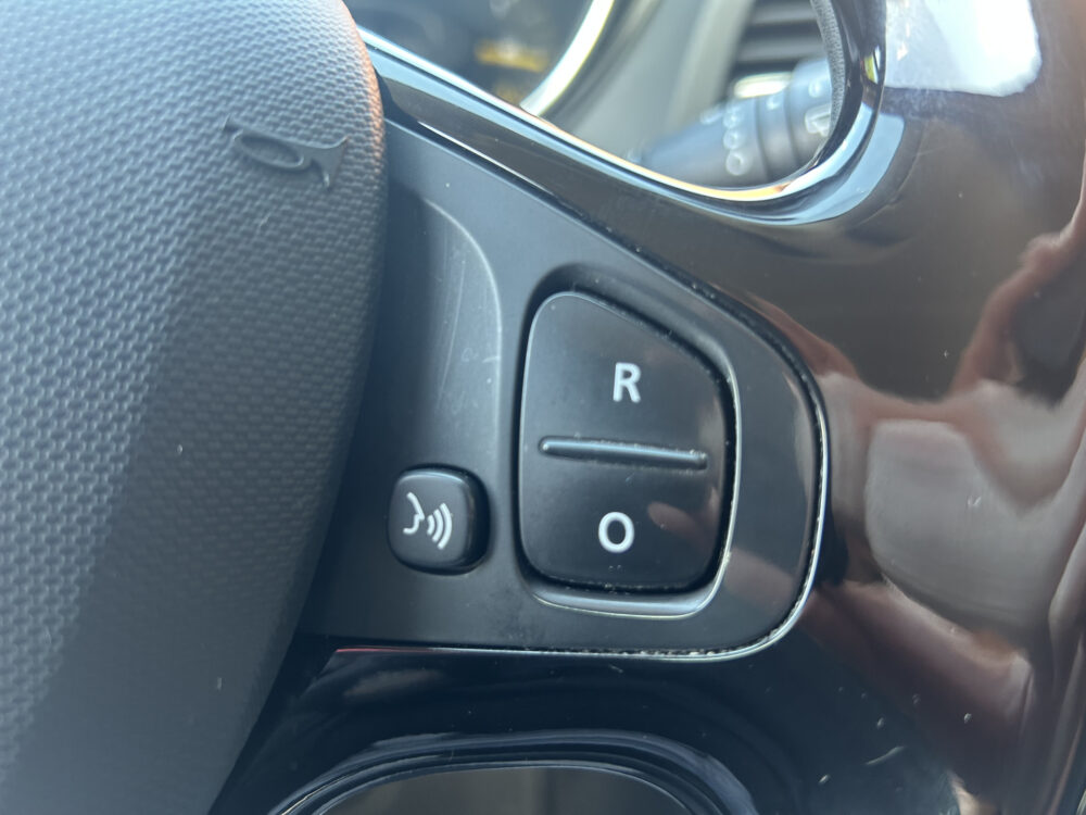 Renault Captur 1.2 TCe Dynamique // NAVI // PDC // CLIMA // CRUISE // TREKHAAK // BLUETOOTH // 10