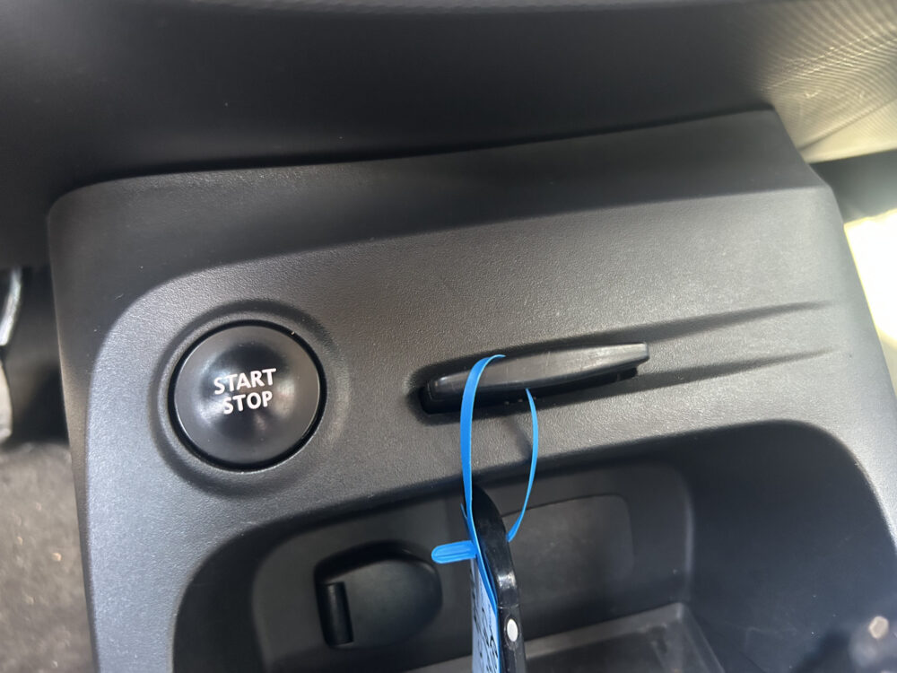 Renault Captur 1.2 TCe Dynamique // NAVI // PDC // CLIMA // CRUISE // TREKHAAK // BLUETOOTH // 18