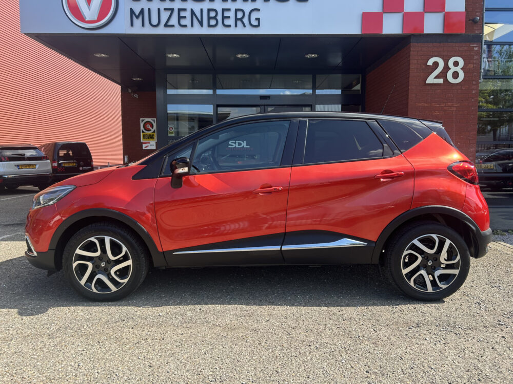 Renault Captur 1.2 TCe Dynamique // NAVI // PDC // CLIMA // CRUISE // TREKHAAK // BLUETOOTH // 3