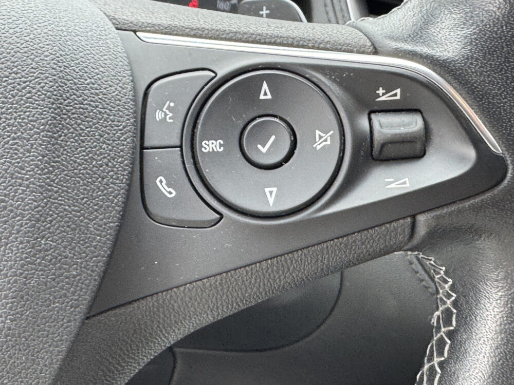 Opel Grandland X 1.6 Turbo Hybrid4 Ultimate 300PK! // NAVI // CAMERA V+A // APPLE CARPLAY + ANDROID AUTO // STOEL VERWARMING + VERKOELING // ELEK 14