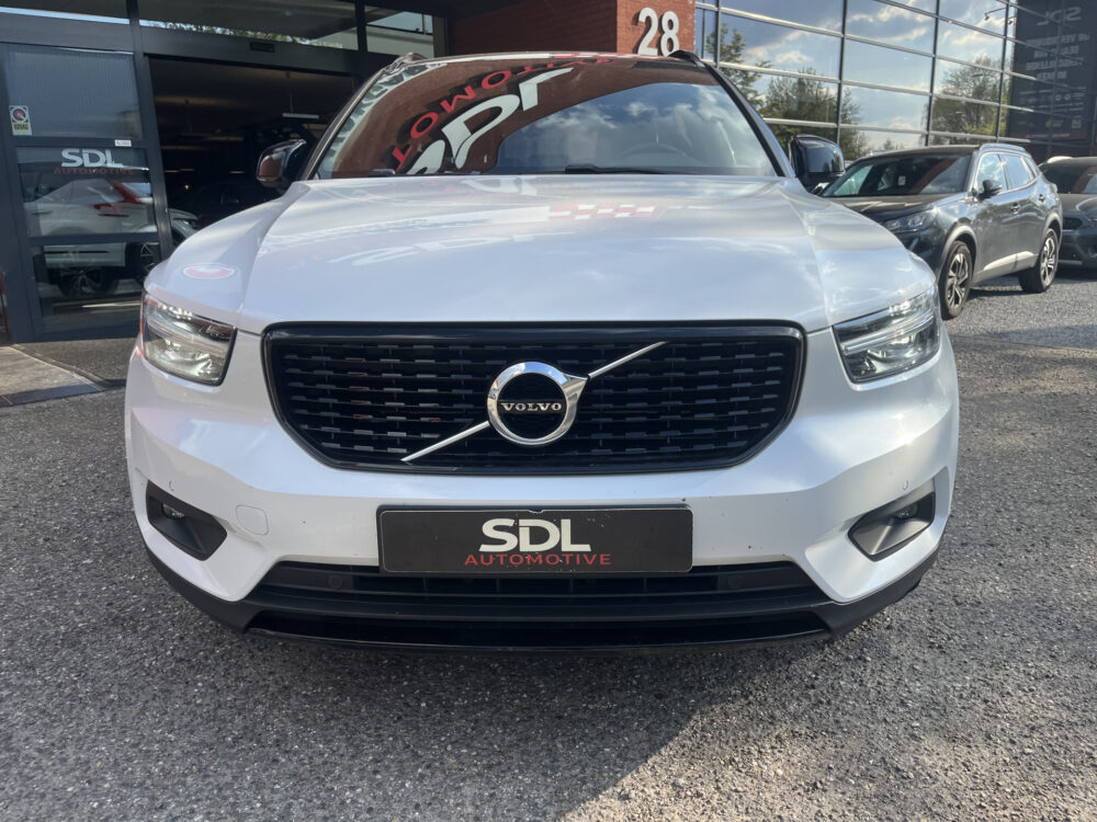 Volvo XC40 1.5 T5 Recharge R-Design // LEDER // ELEK. STOELEN+GEHEUGEN // HARMAN&KARDON // CAMERA // 12